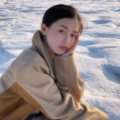 欧美高颜值极品网红，肤白貌美，金发长腿，欧美美女的标准长相，颜值很高美少妇 msfiiire 视频资源合集